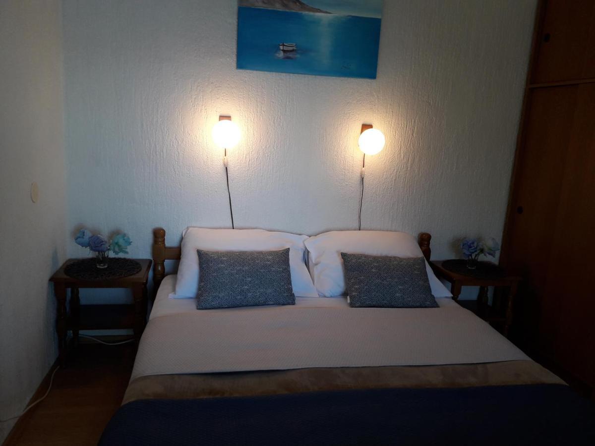 Delfin Apartments Sveti Juraj Eksteriør billede